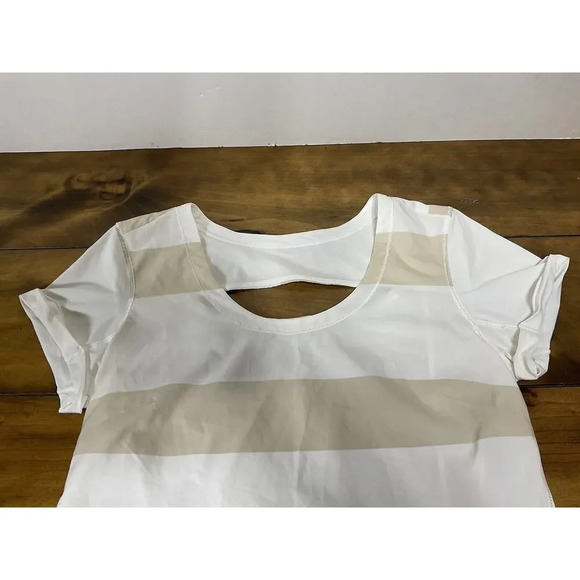 Lululemon Lightened Up Short Sleeve Stroll Stripe Cashew White T-Shirt Size 6 - Picture 2 of 11